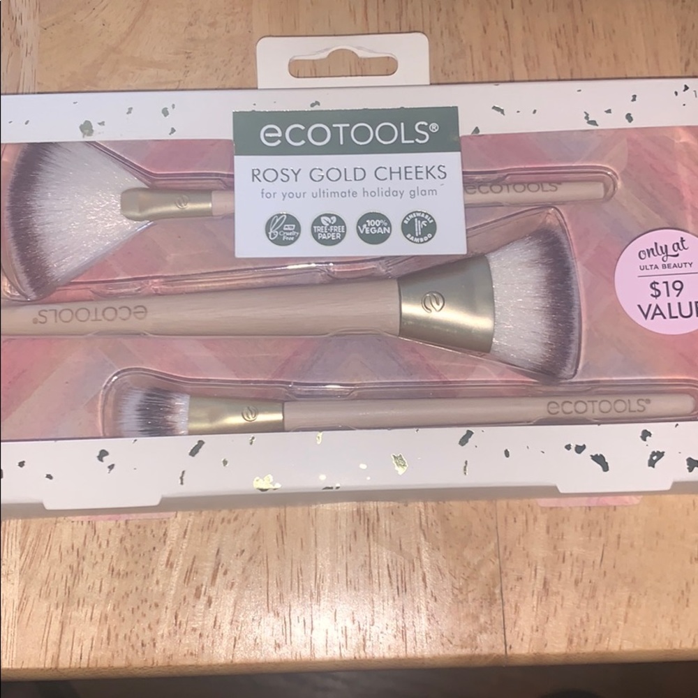 Ecotools Rosy Gold Cheeks Makeup Brush Set